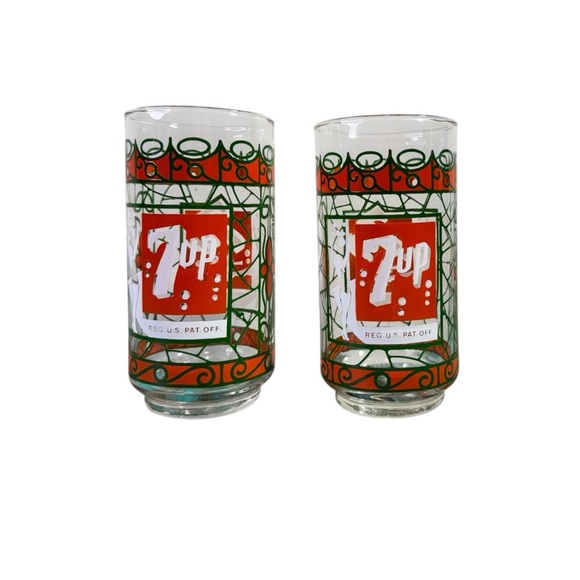 Vintage Mid Century Modern MCM Libbey 7-Up Red & Green Glass Tumbler - Picture 1 of 8